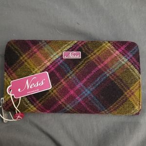 Gorgeous wool and leather wallet BNWT